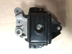 Подушка двигателя Mitsubishi Outlander