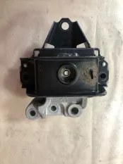 Подушка двигателя Mitsubishi Outlander