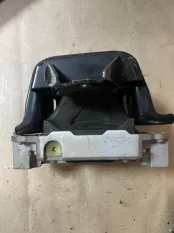 Подушка двигателя Mitsubishi Outlander