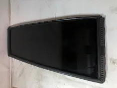 Форточка двери Nissan Patrol