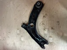 Рычаг подвески Skoda Octavia A7