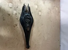 Рычаг подвески Volkswagen Taos