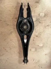 Рычаг подвески Volkswagen Taos