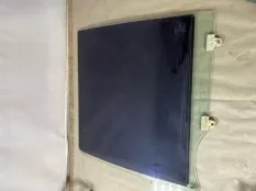 Стекло двери Nissan Patrol