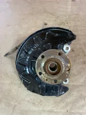 Кулак поворотный Volkswagen Golf 8