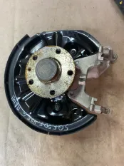 Кулак поворотный Volkswagen Tiguan