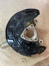 Кулак поворотный Volkswagen Tiguan