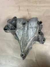 Кронштейн двигателя Volkswagen Tiguan