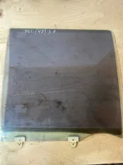 Стекло двери Nissan Patrol