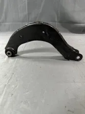 Рычаг подвески Chery arrizo8