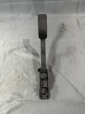 Педаль газа Chery arrizo8