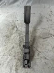 Педаль газа Chery arrizo8