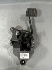 Педаль тормоза Chery arrizo8