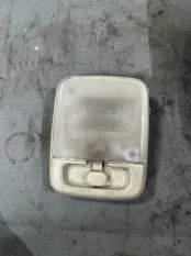 Плафон подсветки салона Nissan Patrol