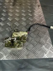 Замок боковой двери Ford Ranger