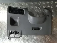 Накладка в салоне Toyota Land Cruiser