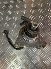 Вакуумный насос Nissan NP300