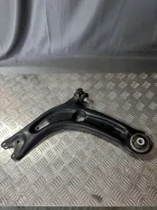 Рычаг подвески нижний Volkswagen Tiguan