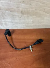 Датчик положения коленвала Mazda BT50