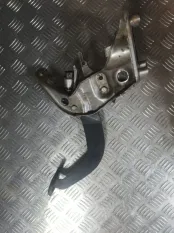Педаль тормоза Toyota Land Cruiser
