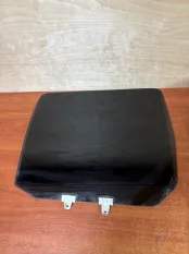 Стекло двери Nissan NP300