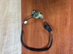 Датчик положения коленвала Nissan Patrol