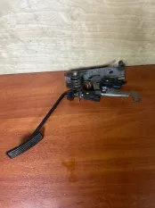 Педаль газа Mazda BT50