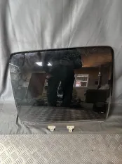 Стекло двери Nissan NP300