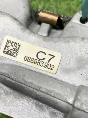 Суппорт тормозной передний левый BMW 5-Series G31