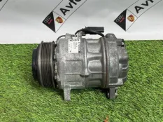 Компрессор кондиционера BMW 5-Series G31 2017