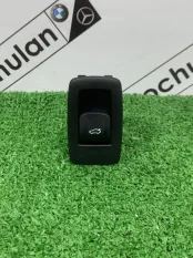 Кнопка открывания багажника BMW 5-Series G30 2021