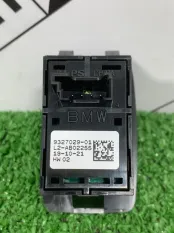 Кнопка открывания багажника BMW 5-Series G30 2021