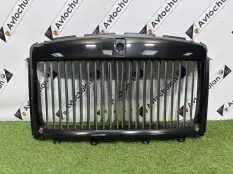 Решетка в бампер Rolls-Royce Cullinan RR31 2019