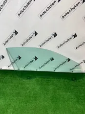 Стекло двери правое BMW 6-Series F06 2017