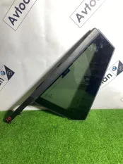 Форточка двери задняя левая BMW X1 F48