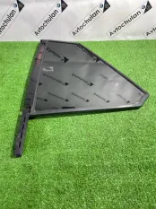 Форточка двери задняя левая Mercedes-Benz