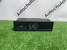 Блок USB Mercedes-Benz C-Class W205 2017