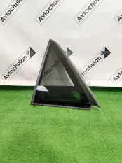 Форточка двери задняя левая Mercedes-Benz