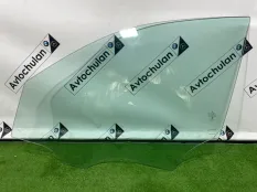 Стекло двери переднее левое Mercedes-Benz