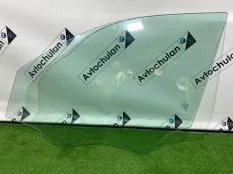 Стекло двери переднее левое Mercedes-Benz