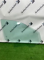 Стекло двери переднее правое Mercedes-Benz C-Class