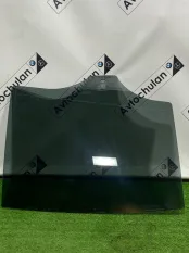 Стекло двери заднее левое BMW 5-Series G30 2016