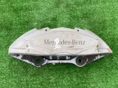 Суппорт тормозной передний левый Mercedes-Benz