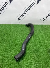 Патрубок системы охлаждения Mercedes-Benz
