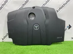 Декоративная крышка двигателя Mercedes-Benz