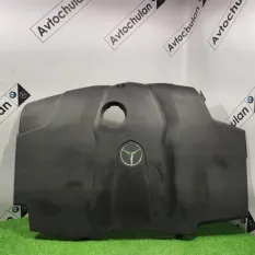 Декоративная крышка двигателя Mercedes-Benz