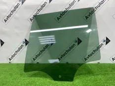 Стекло двери заднее левое BMW X3 F25 2017