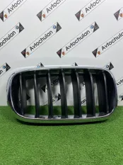 Решетка радиатора правая BMW X5 F15