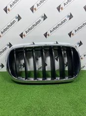 Решетка радиатора правая BMW X5 F15