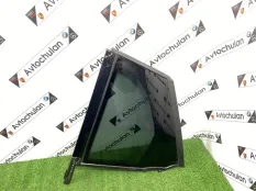 Форточка двери задняя левая Mercedes-Benz